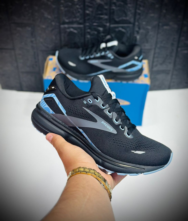 کتونی بروکس مدل Ghost 15 ساخت ویتنام