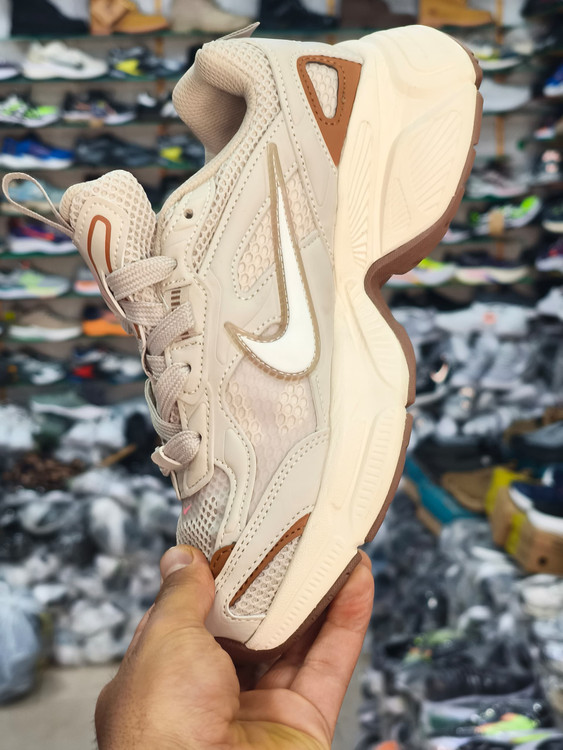 کتونی نایک مدل V5K ساخت چین