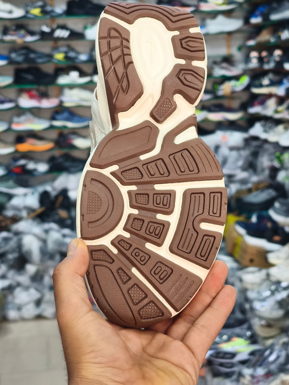 کتونی نایک مدل V5K ساخت چین