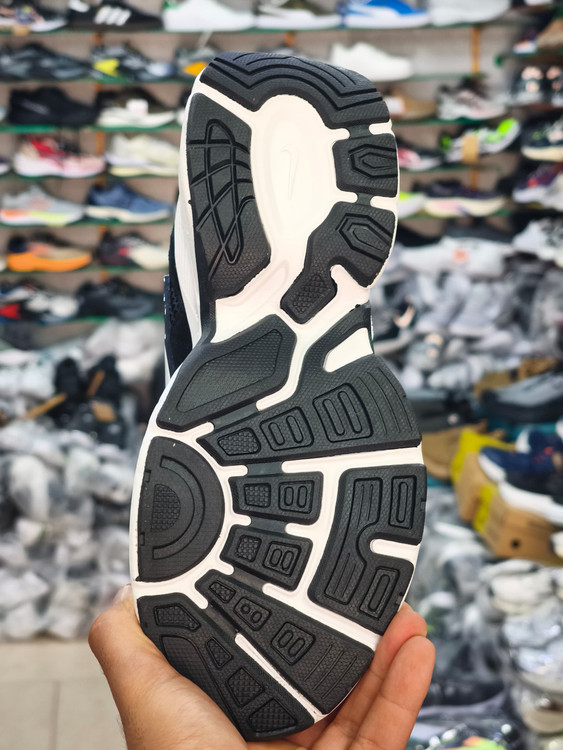 کتونی نایک مدل V5K ساخت چین