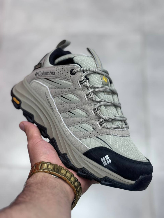 کفش ترکینگ مردانه Columbia Waterproof با زیرهی Vibram