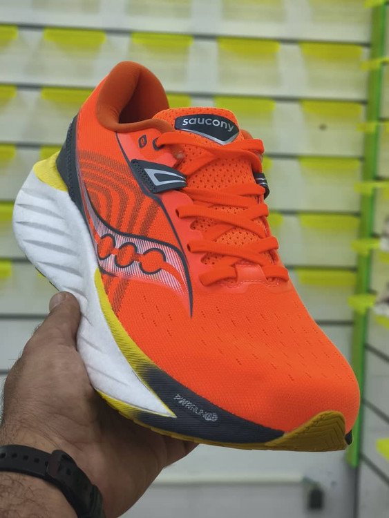 کفش ورزشی ساکونی مدل Triumph 22 سایزبندی 36 تا 45