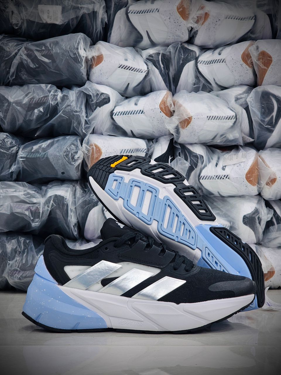 کتونی اسپرت مردانه آدیداس Adistar 2.0  انتخاب حرفه‌ای برای ورزشکاران