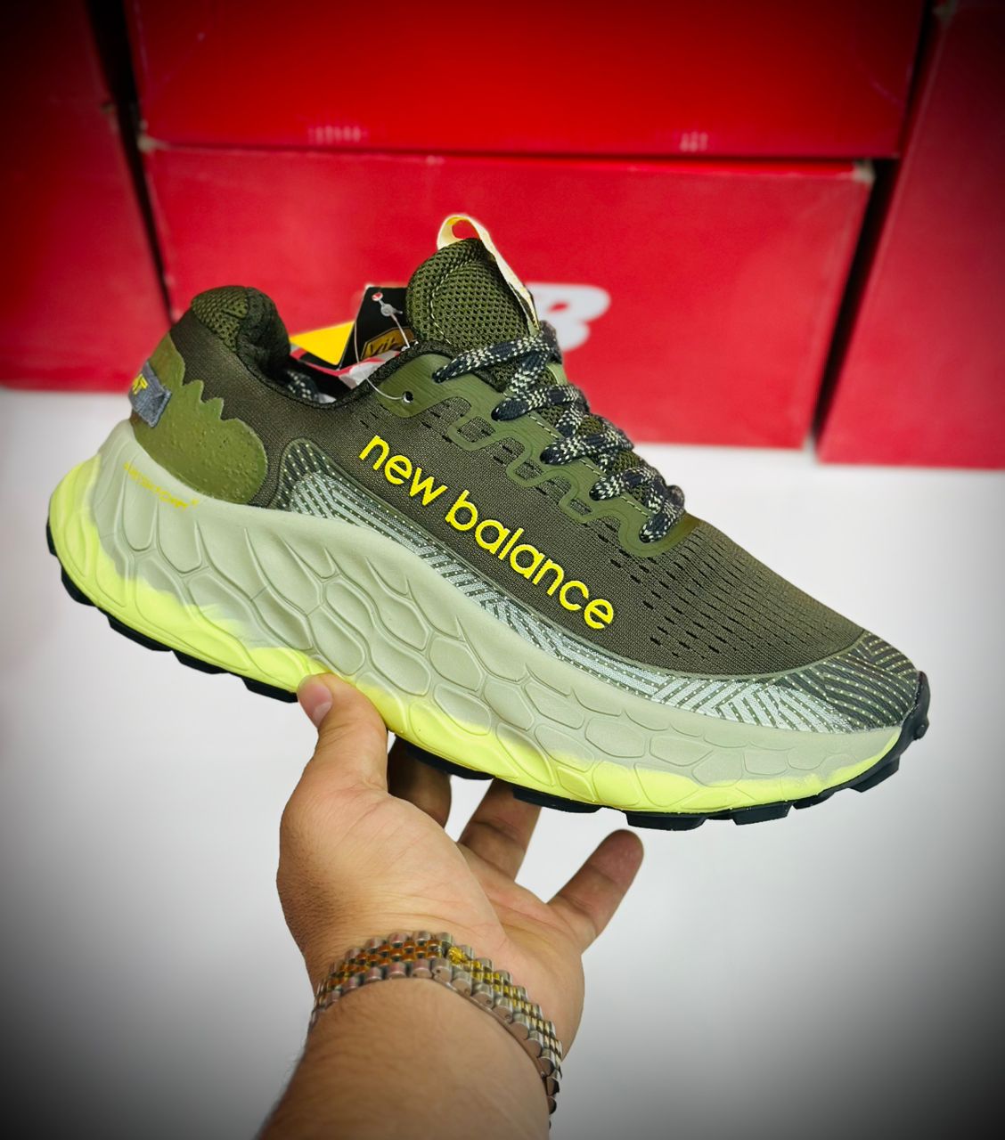 کتونی نیوبالانس مدل Fresh Foam X More Trail V3 | سایز 40 تا 45