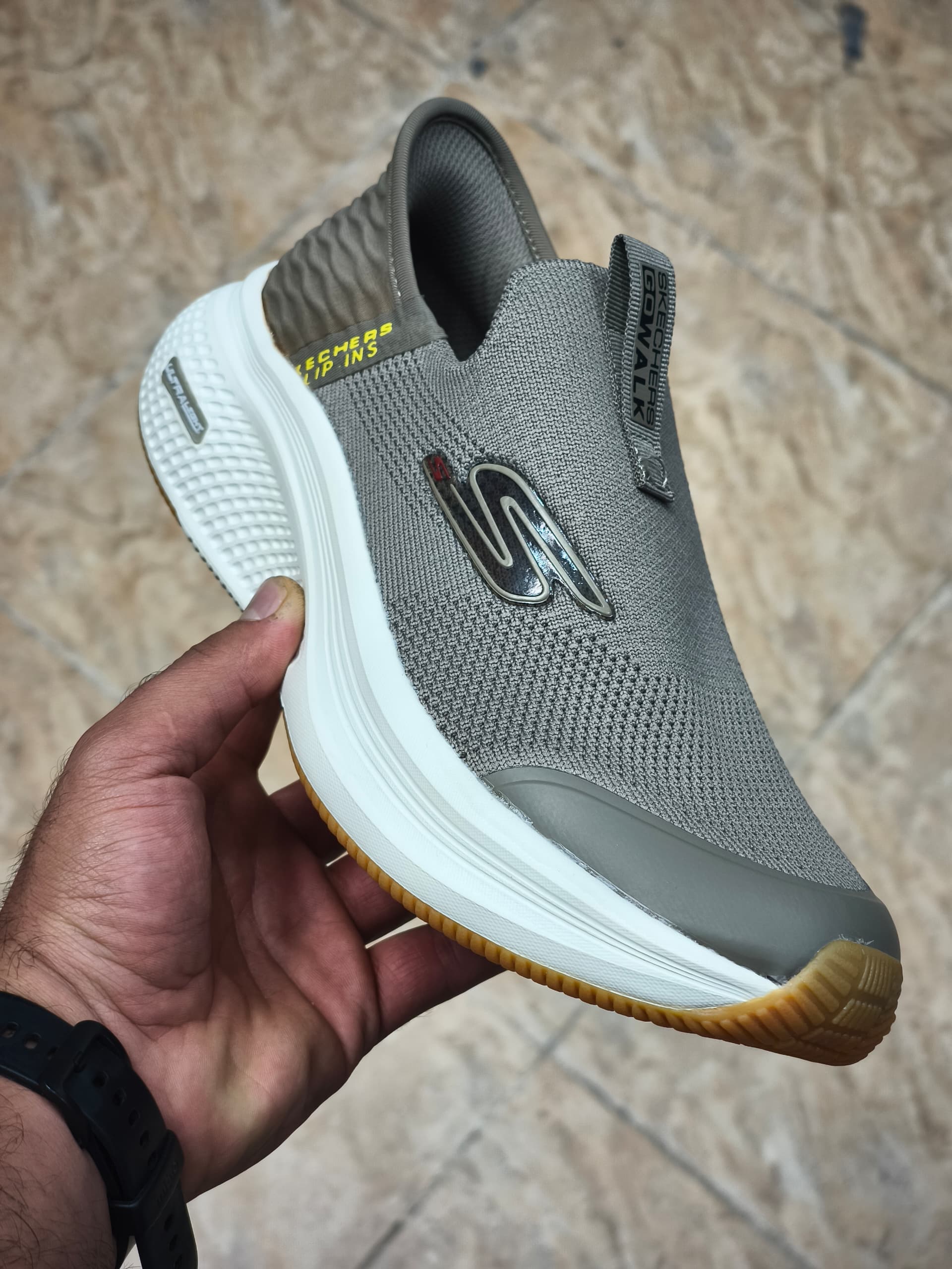 کتونی اسکیچرز GOwalk Slip-ins | سایزبندی 40تا45