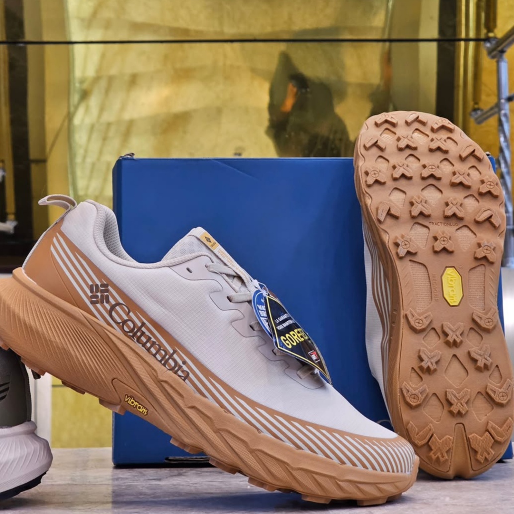 کتونی اسپرت کلمبیا با زیره ضد لغزش ویبرام | سایزبندی 40تا45