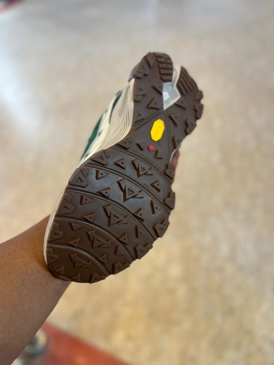 Columbia out Dry Goretex made in Vietnam