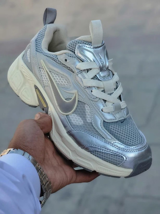 کتونی نایک مدل V5K | سایزبندی 40تا45