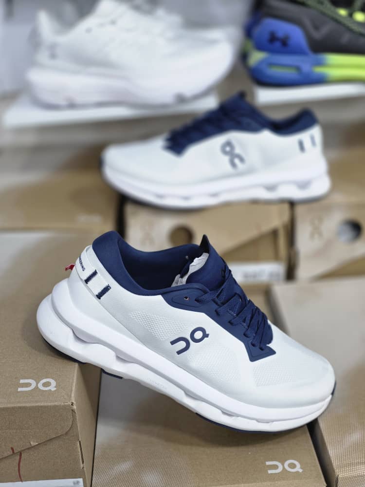 کتونی آن رانینگ مدل Cloudzone | سایزبندی 40تا45