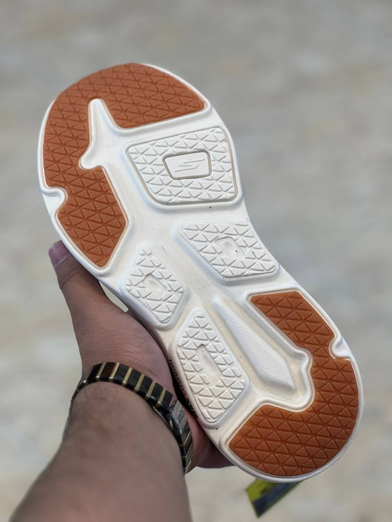 کتونی اسکچرز مدل Max Cushioning Slip-Ins | سایزبندی 40تا45