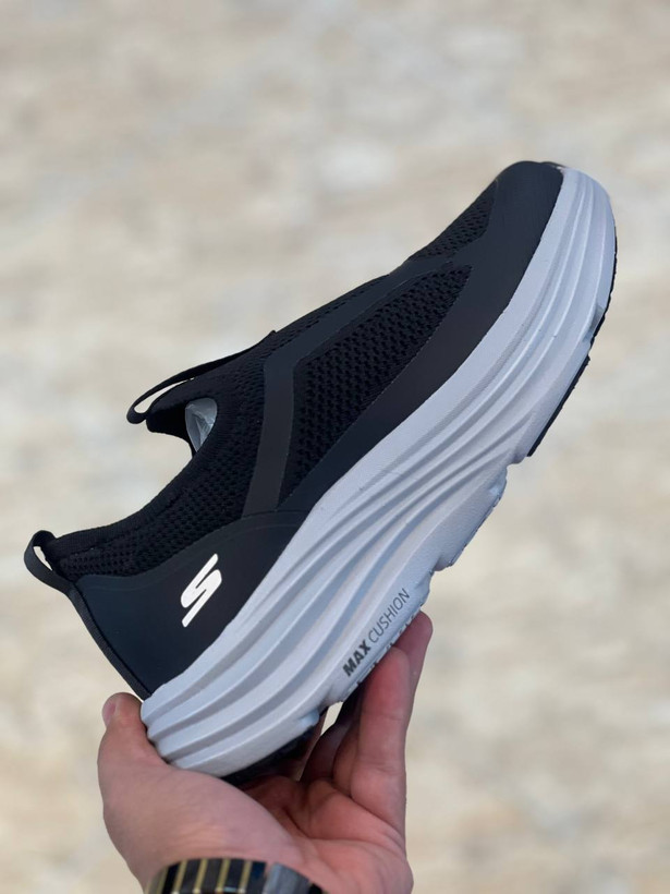 کتونی اسکچرز مدل Max Cushioning Slip-Ins | سایزبندی 40تا45