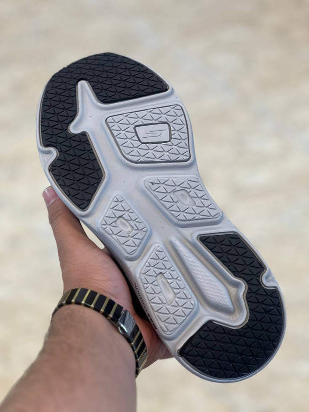 کتونی اسکچرز مدل Max Cushioning Slip-Ins | سایزبندی 40تا45