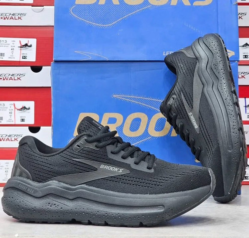 Brooks Ghost Max 2