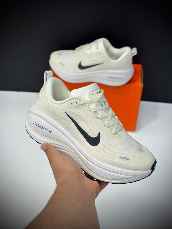 کتونی رانینگ نایک ایر زوم وومرو پلاس | سایزبندی 40تا45