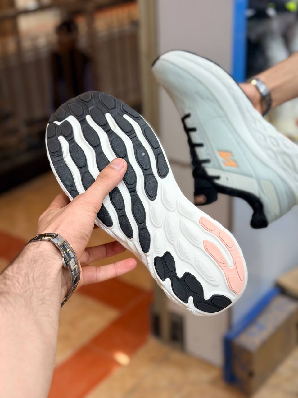 کتونی ورزشی نیوبالانس Fresh Foam X 1080