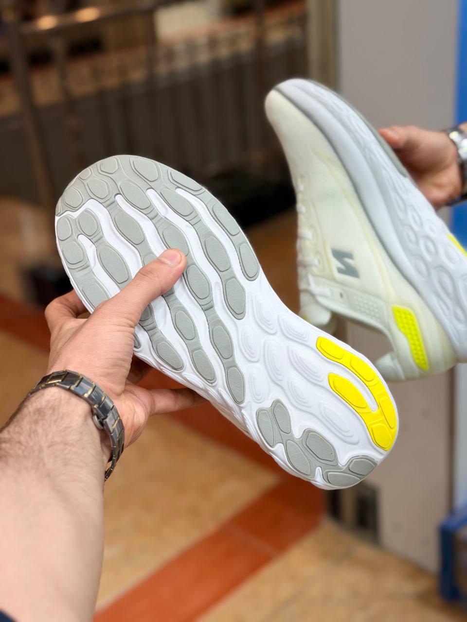 کتونی ورزشی نیوبالانس Fresh Foam X 1080