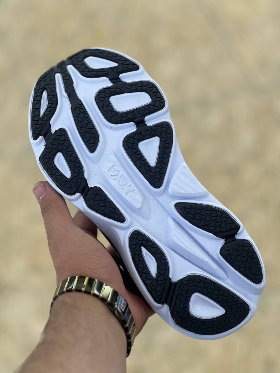 کتونی هوکا مدل باندی ۸ سایزبندی 40 تا 45 |  Hoka Bondi 8