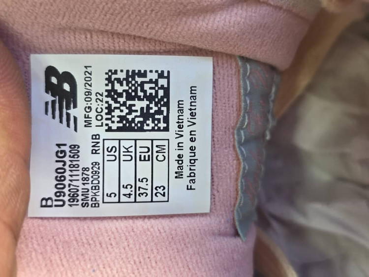 کتونی نیوبالانس مدل ۹۰۶۰ | New Balance 9060