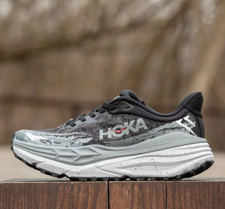 hoka stinson 7 made in Vietnam