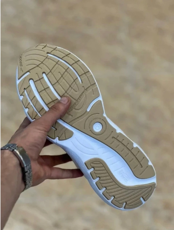 کتونی بروکس مدل گلیسرین 20 - Brooks Glycerin 20 ساخت ویتنام - سایز 40 الی 45