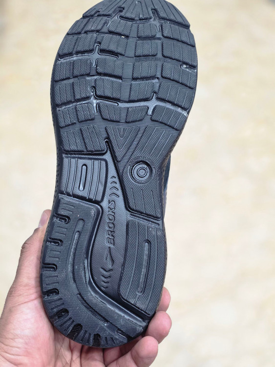 کتونی بروکس گاست ۱۶ سایزبندی ۴۰ تا ۴۶ | Brooks Ghost 16