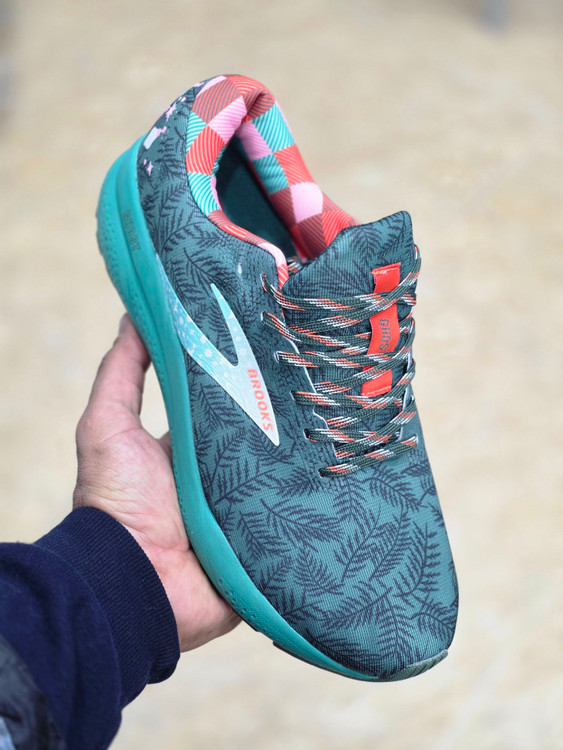 کتونی بروکس گاست ۱۶ سایزبندی ۴۰ تا ۴۶ | Brooks Ghost 16