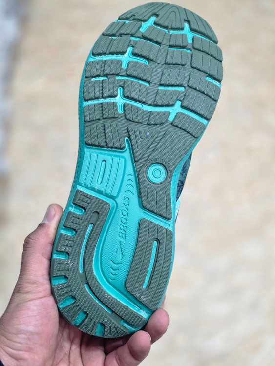 کتونی بروکس گاست ۱۶ سایزبندی ۴۰ تا ۴۶ | Brooks Ghost 16