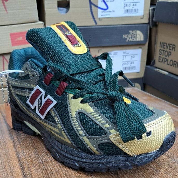کتونی نیوبالانس 1906 - Newbalance 1906 سایزبندی ۴۰تا۴۵