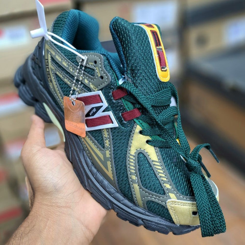 کتونی نیوبالانس 1906 - Newbalance 1906 سایزبندی ۴۰تا۴۵