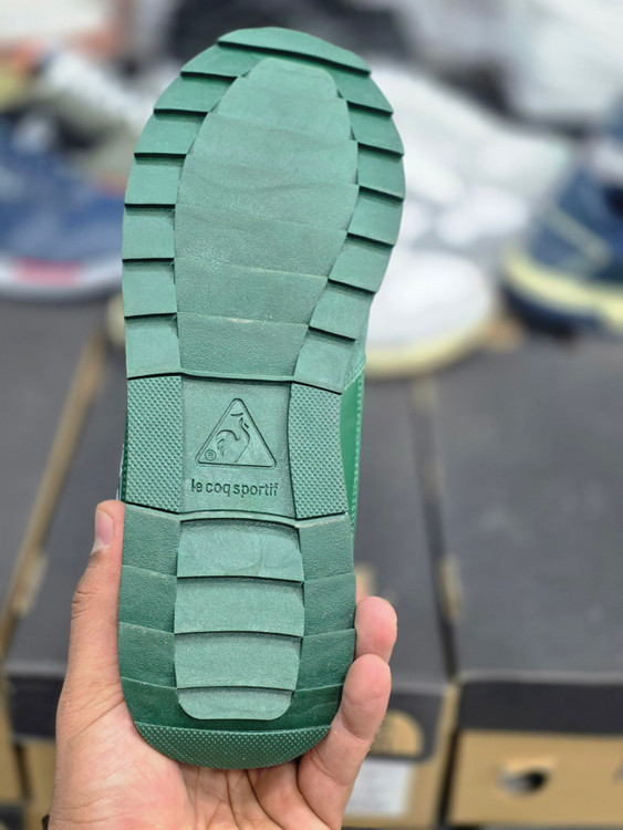 کتونی پوما خروس نشان le coq sportif سایز ۴۰ الی ۴۵