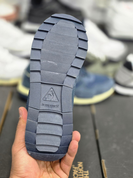 کتونی پوما خروس نشان le coq sportif سایز ۴۰ الی ۴۵