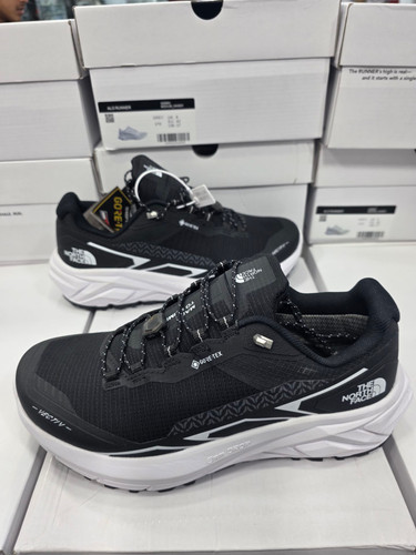 کتونی تریل رانینگ نورث فیسthe north face / ضد آب و گورتکس / طبیعتگردی ،شهری/ سایز ۴۰ الی ۴۵