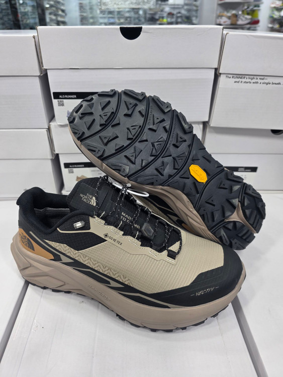 کتونی تریل رانینگ نورث فیسthe north face / ضد آب و گورتکس / طبیعتگردی ،شهری/ سایز ۴۰ الی ۴۵