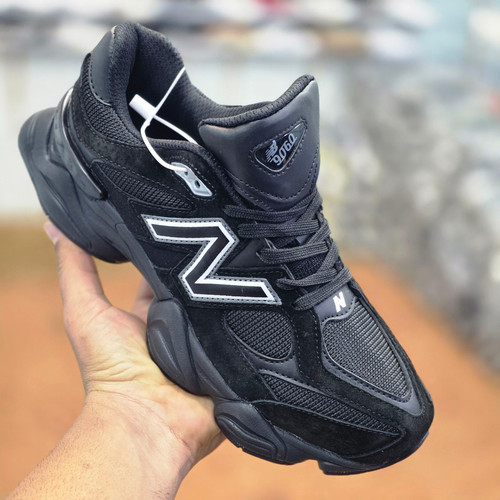 کتونی مسترکوالیتی نیوبالانس مدل ۹۰۶۰ سایزبندی ۴۰ تا ۴۵ | New Balance 9060