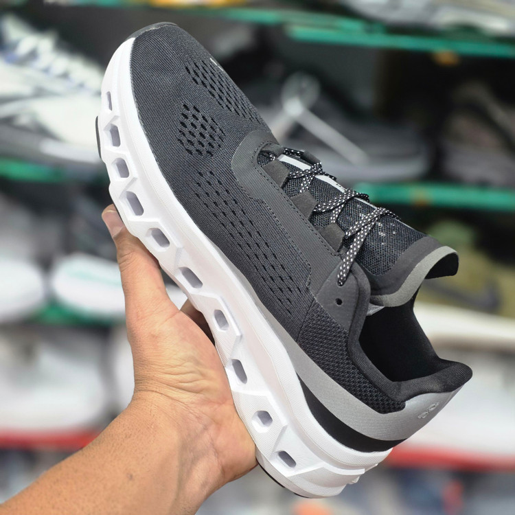 کتونی مسترکوالیتی آن رانینگ مدل کلاودمانستر سایزبندی 40 تا 45