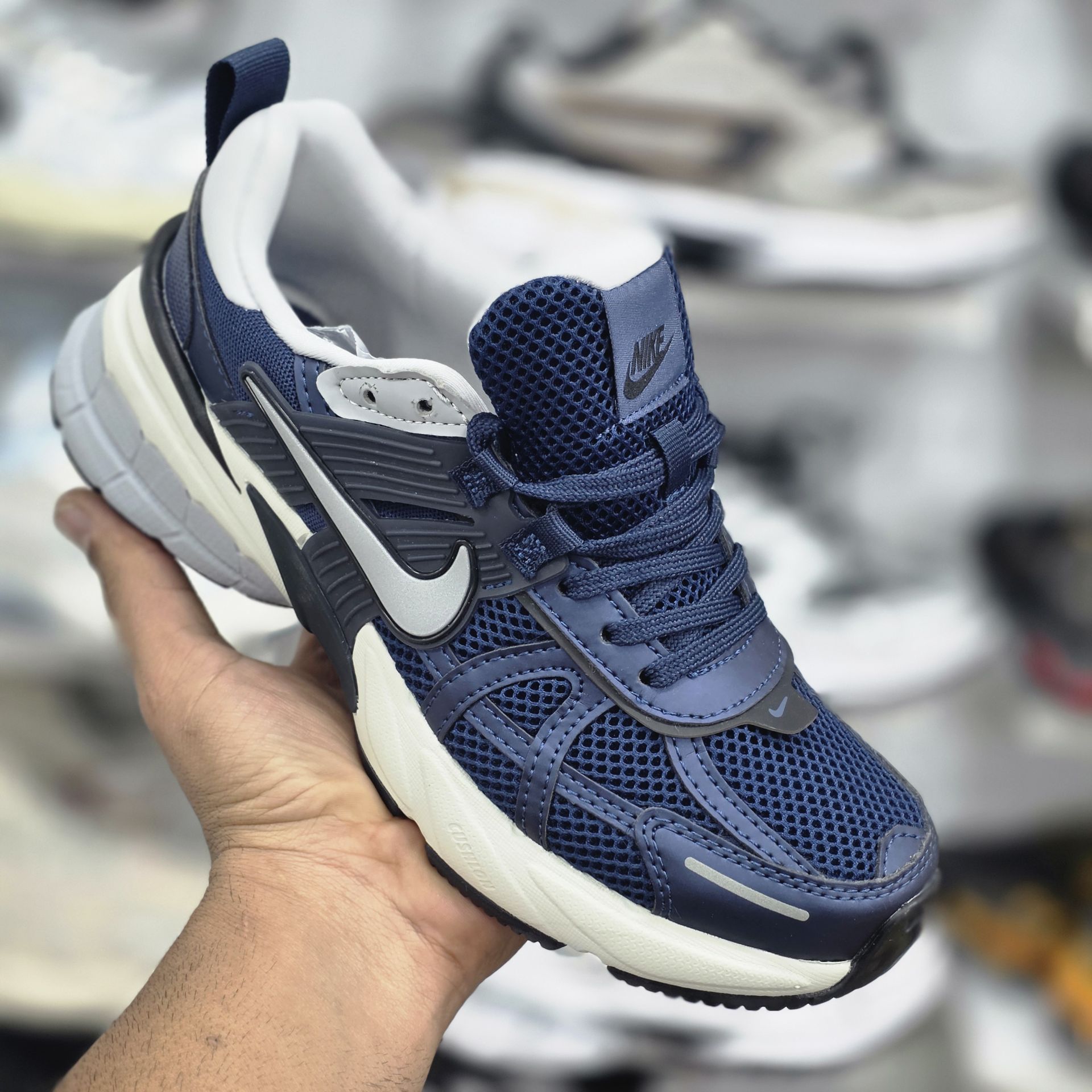 کتونی نایک مدل V2K Run سایزبندی 40تا45