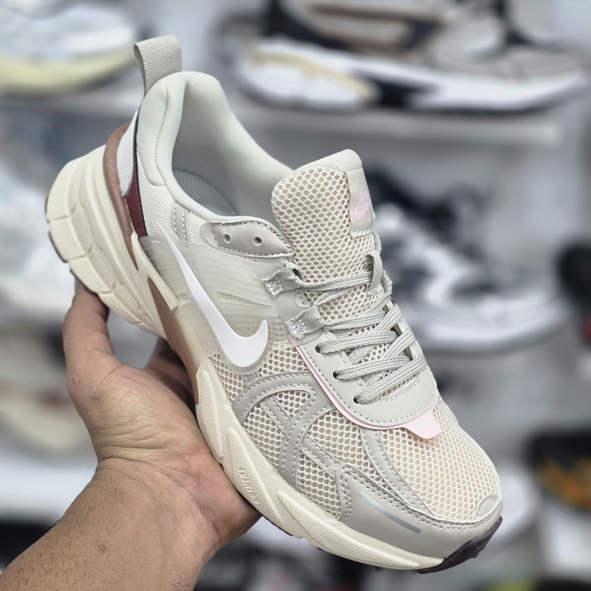 کتونی نایک مدل V2K Run سایزبندی 40تا45