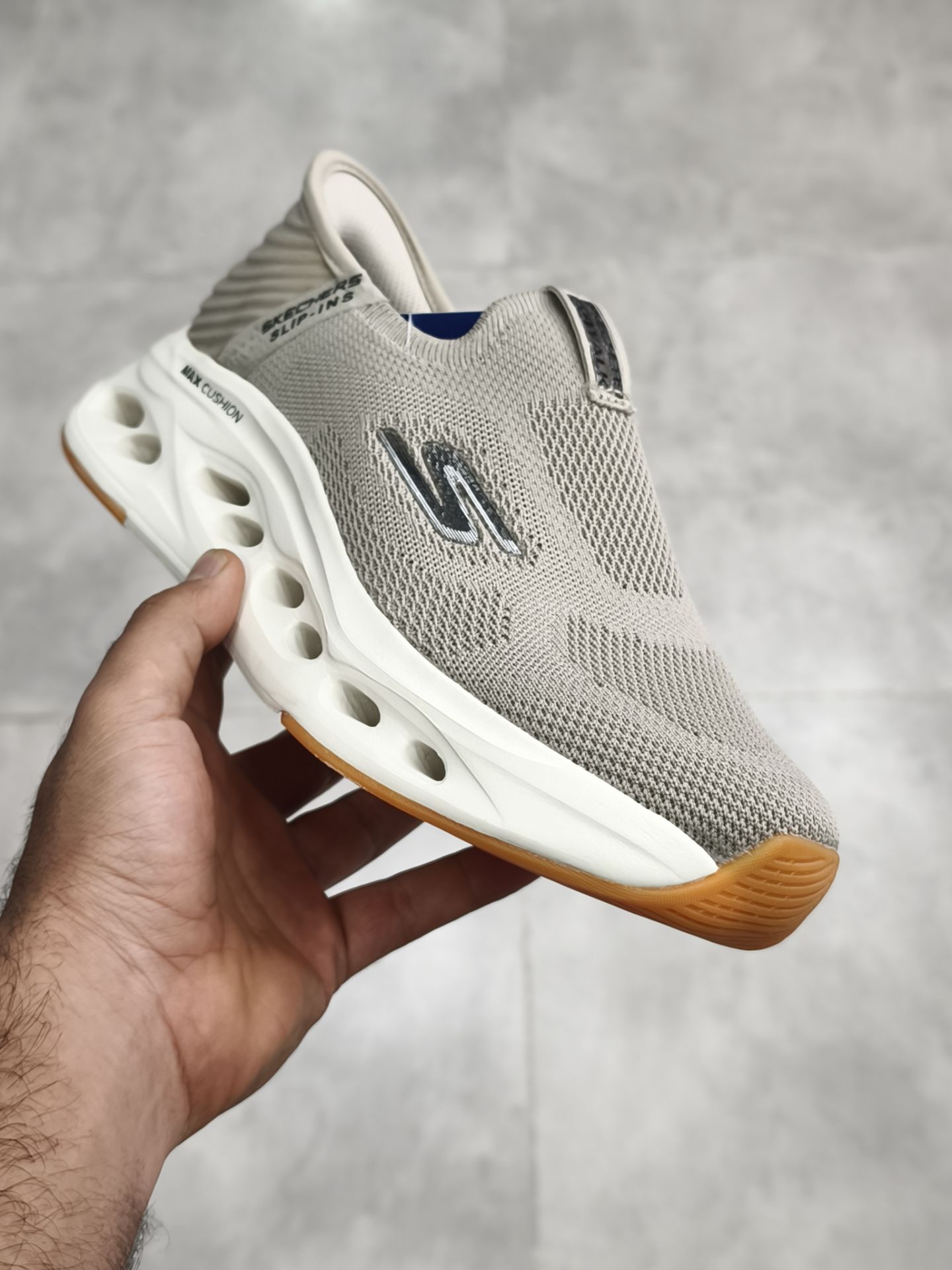 کفش ورزشی مردانه اسکیچرز، مدل Go Walk Arch Fit، سایزبندی 40 تا 45