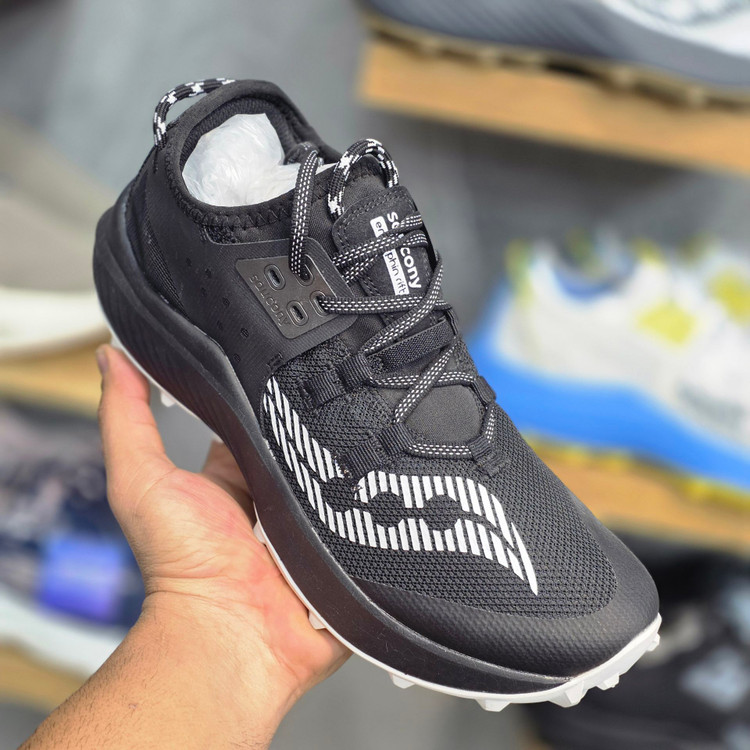 کتونی مسترکوالیتی ساوکونی اندورفین سایزبندی 40تا45 | Saucony Endorphin