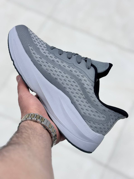 کتونی اسکیچرز مدل Gorun Carbon – کیفیت درجه یک، سایز 40 تا 45