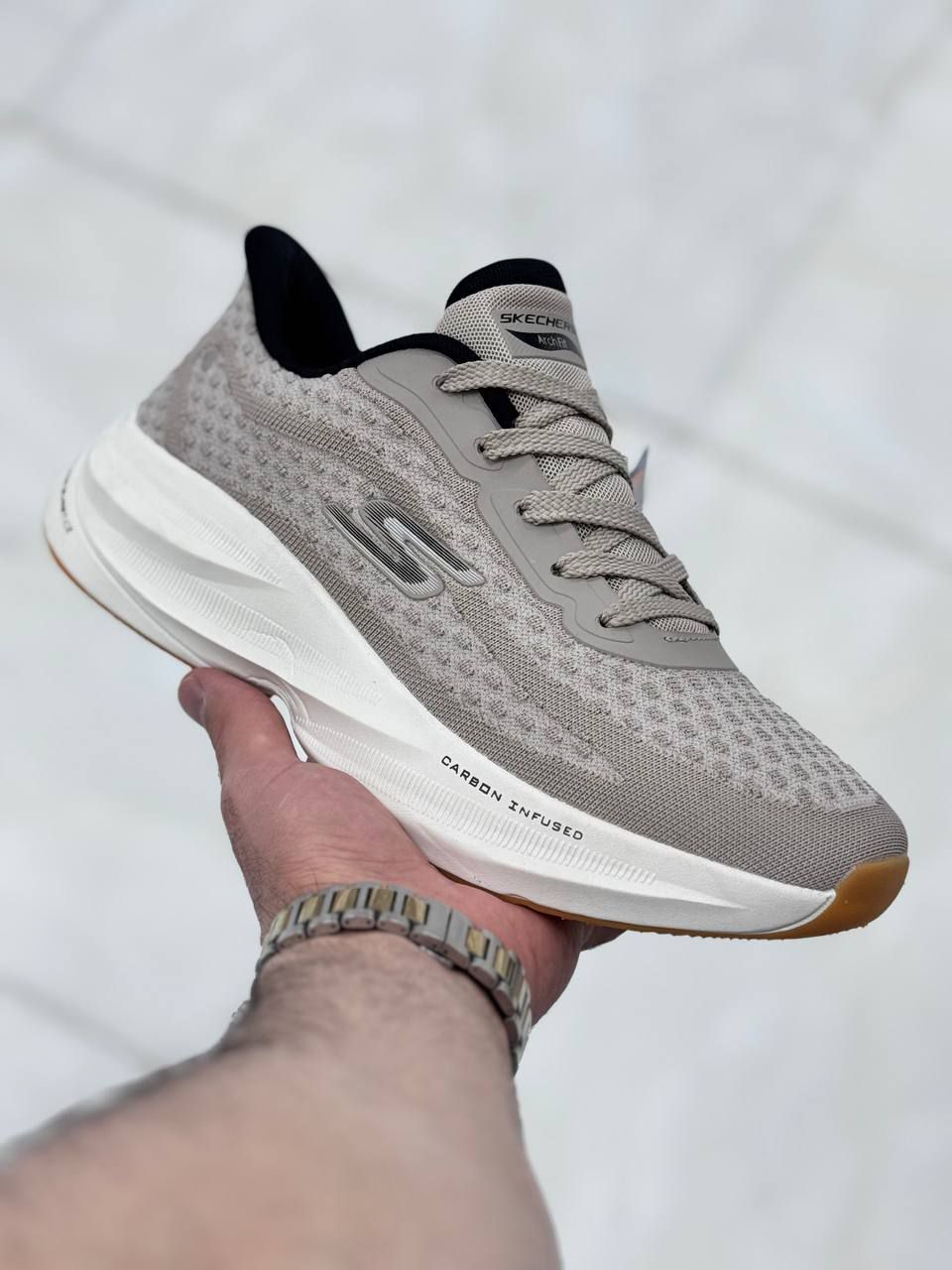 کتونی اسکیچرز مدل Gorun Carbon – کیفیت درجه یک، سایز 40 تا 45