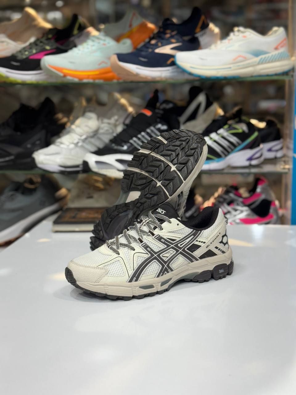 کتونی مردانه اسیکس ژل کاهانا 8 سایز 40 تا 45