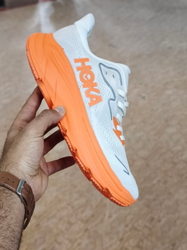 Hoka Clifton 10 Running Shoes