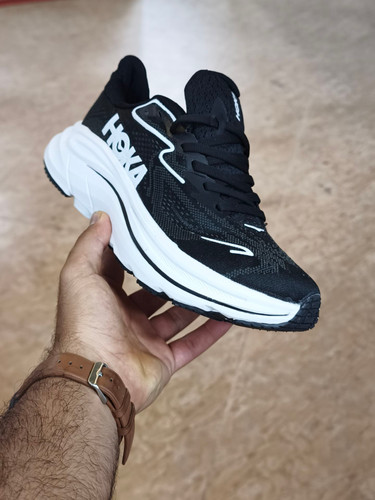 Hoka Clifton 10 Running Shoes