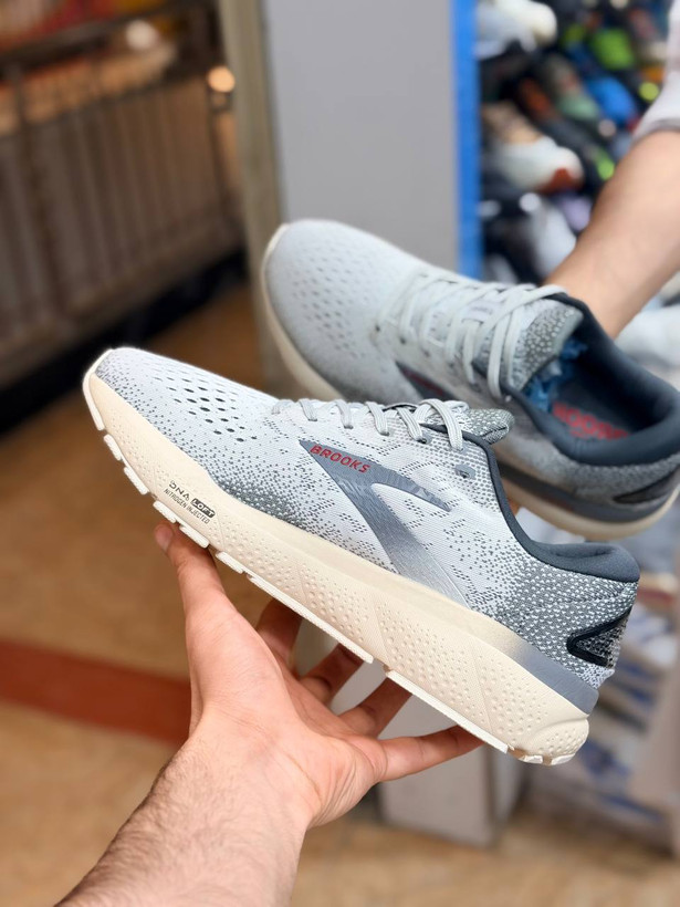 کتونی مسترکوالیتی بروکس گاست ۱۶ سایزبندی ۴۰ تا ۴۵ | Brooks Ghost 16