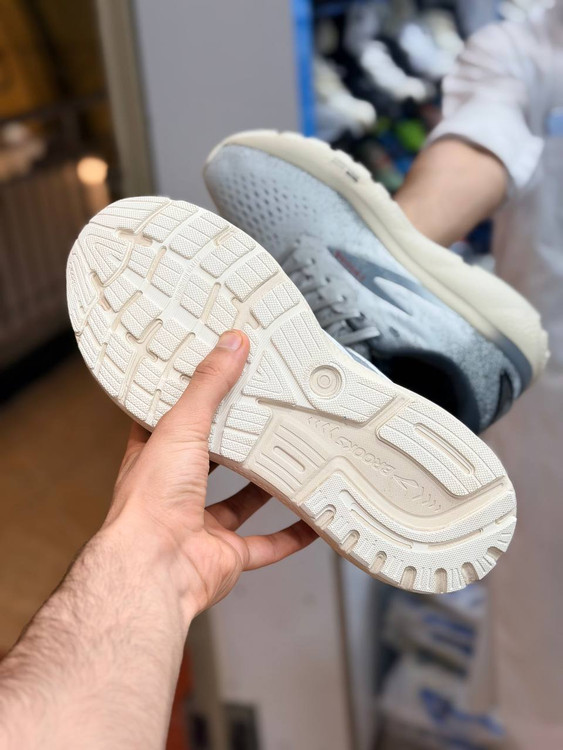 کتونی مسترکوالیتی بروکس گاست ۱۶ سایزبندی ۴۰ تا ۴۵ | Brooks Ghost 16