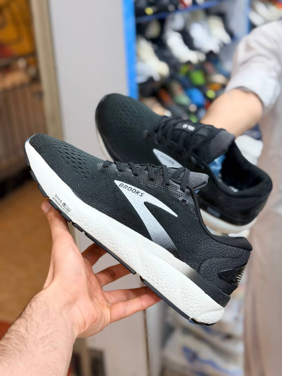 کتونی مسترکوالیتی بروکس گاست ۱۶ سایزبندی ۴۰ تا ۴۵ | Brooks Ghost 16