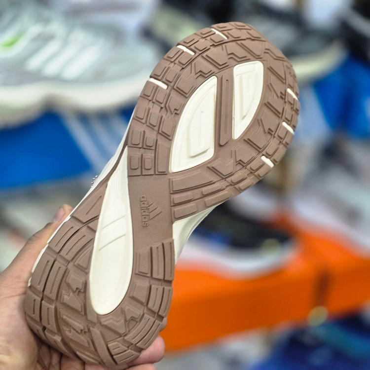 کفش ورزشی ادیداس مدل رسپانس سی ال سایزبندی 40تا45 | Adidas Response CL