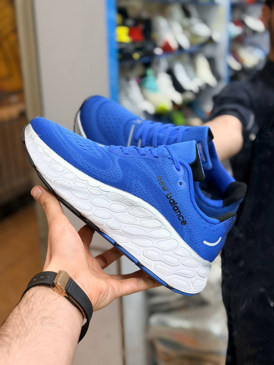 کتونی مسترکوالیتی نیوبالانس مدل Fresh Foam X v4 سایزبندی ۴۰ تا۴۵