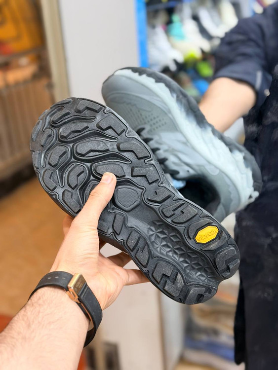 کتونی مسترکوالیتی نیوبالانس مدل Fresh Foam X v4 سایزبندی ۴۰ تا۴۵